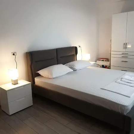 Ambient Apartment