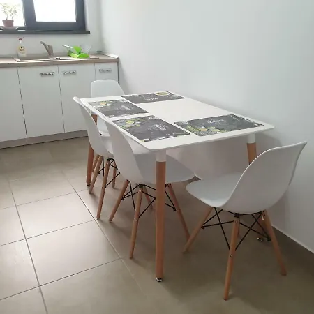 Ambient Apartment *